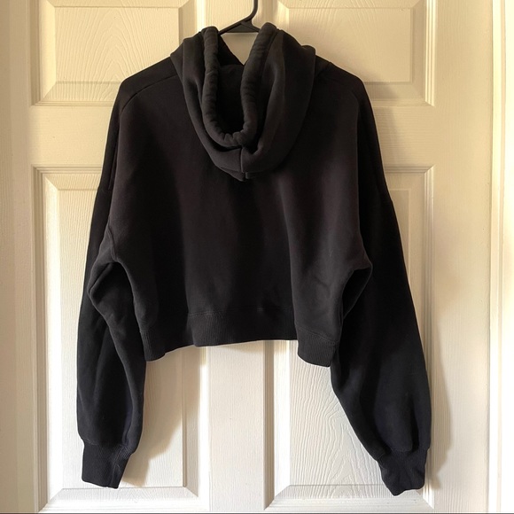 Hollister Embroidered Crop Boyfriend Hoodie - Picture 2 of 5